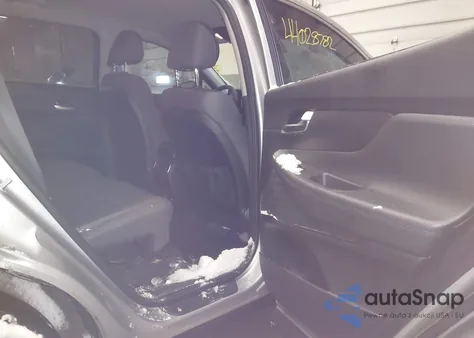 2022 Hyundai Santa Fe Se z USA, uszkodzony, nr VIN 5NMS14AJ2NH402856